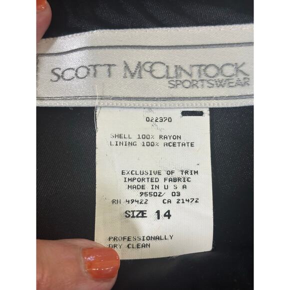 Vintage velvet maxi skirt, Victorian, sophisticated, elegant, dark academia - Picture 4 of 4